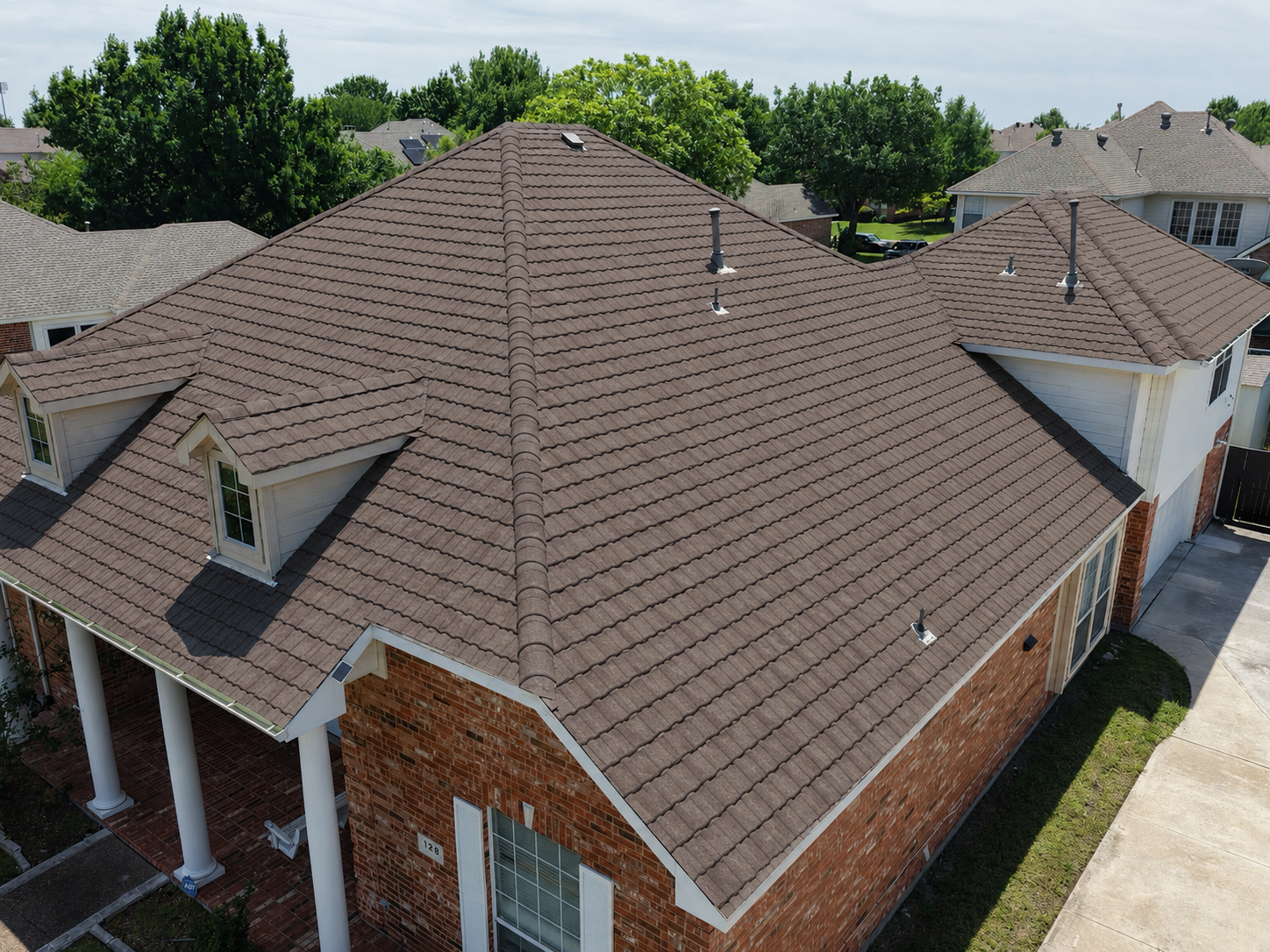 Stone-Coated Steel - Pine-Crest Shake, Timberwood